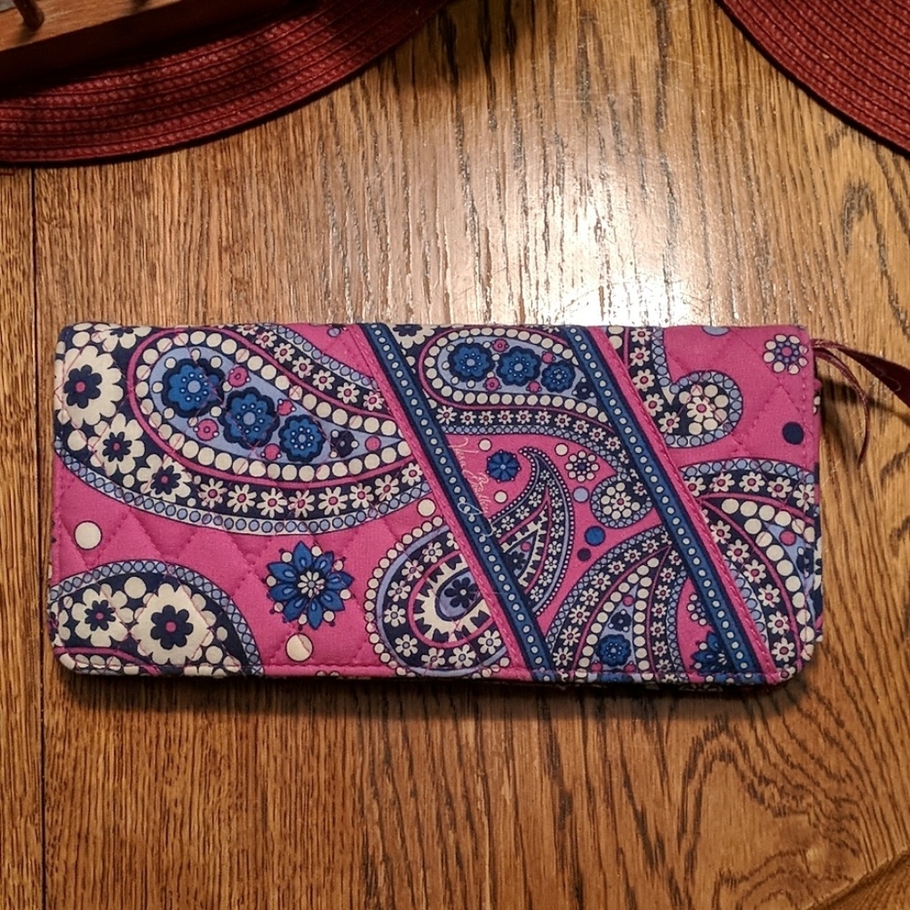 Vera Bradely passport holder, wallet